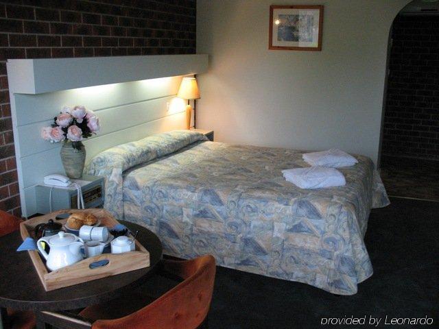 Lamplighter Motel