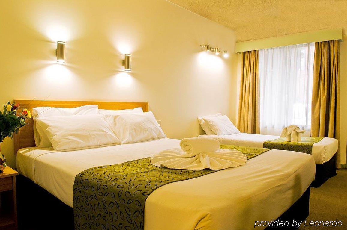 Motel Lamplighter