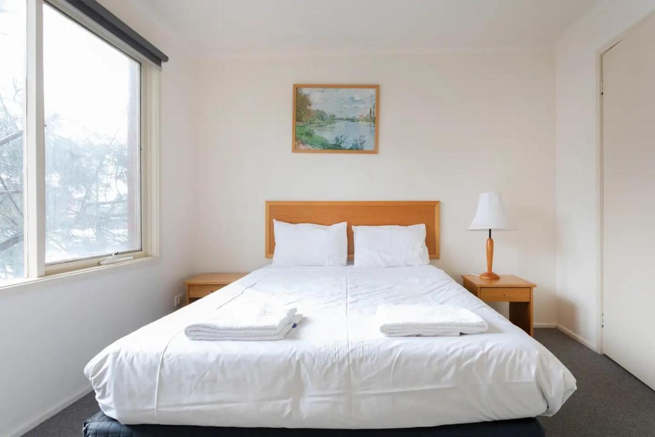 Lamplighter Motel 3*